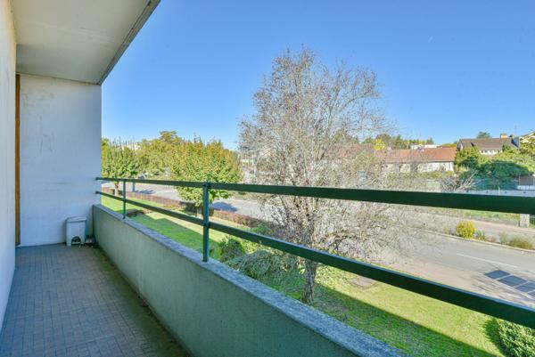 Appartement 3 pièces - 56 m² Exclusivité efficity