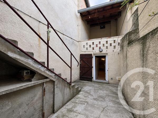 Maison à vendre  4 pièces - 127,27 m 2   ARTHES  - 81