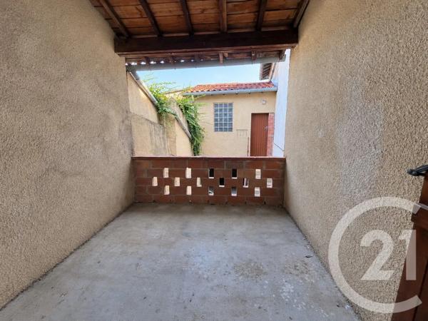 Maison à vendre  4 pièces - 127,27 m 2   ARTHES  - 81