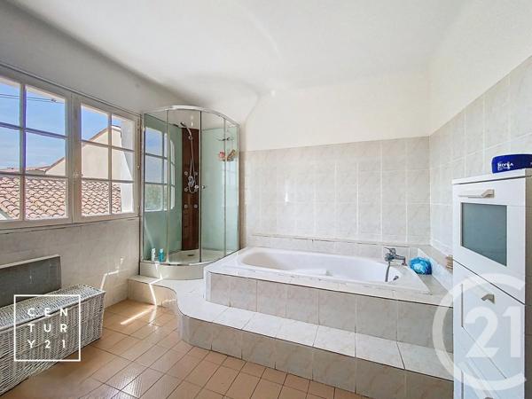 Maison à vendre  7 pièces - 167,87 m 2   PERPIGNAN  - 66