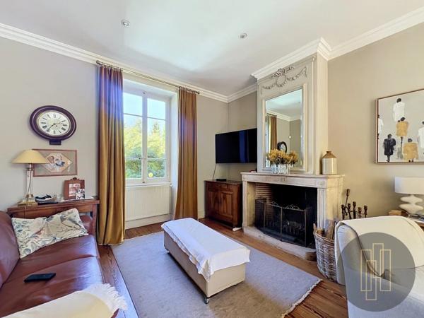 MAISON A VENDRE - ST GERMAIN AU MONT D OR 190 m 2 | 1 180 000 €