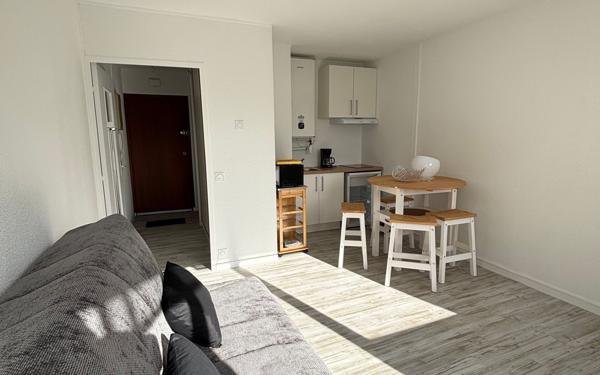 Appartement à louer    1 pièce •  Dax