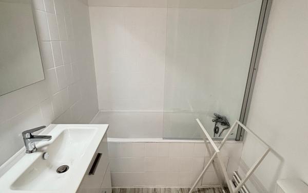 Appartement à louer    1 pièce •  Dax