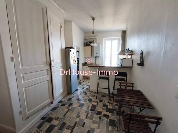 Appartement à louer 3 pièces de 77 m²