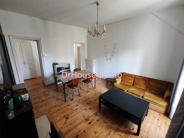 Appartement à louer 3 pièces de 77 m²