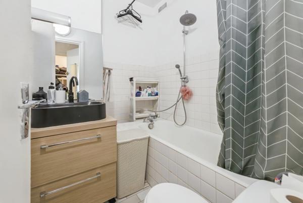 Neuilly-sur-Seine - Appartement 26 m2 avec terrasse de 8 m2