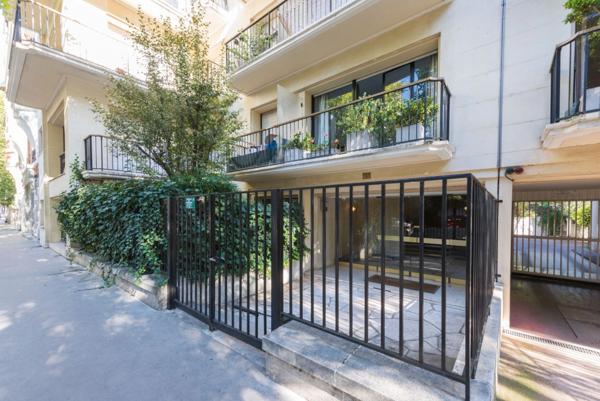 Neuilly-sur-Seine - Appartement 26 m2 avec terrasse de 8 m2