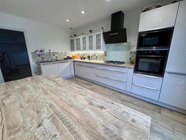 Maison Nevers 4 pièce(s) 120 m2