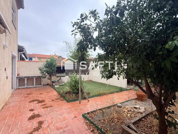 ST ESTEVE (66), MAISON 2 FACES, T4 AVEC GARAGE, JARDIN, QUARTIER CALME