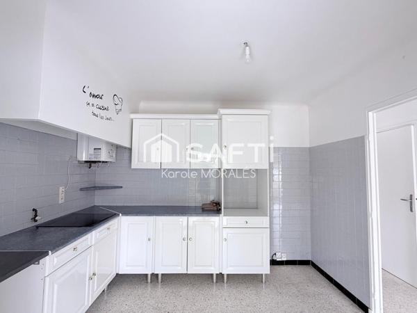 ST ESTEVE (66), MAISON 2 FACES, T4 AVEC GARAGE, JARDIN, QUARTIER CALME