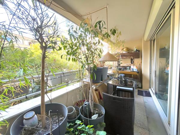 Achat appartement Issy-les-Moulineaux - 2 pièce(s) - 57 m² - 500 000 €