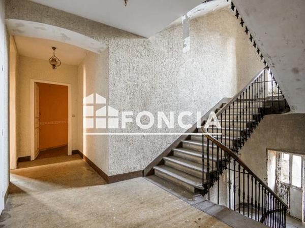 À vendre Immeuble 863 m² - Aubin 12110