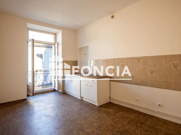 À vendre Immeuble 863 m² - Aubin 12110