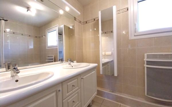 Maison à vendre    4 pièces • 112,50 m2 Saint-Genis-Pouilly