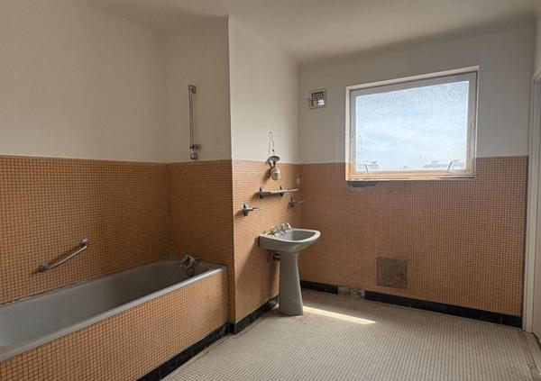 A VENDRE : T4 à LILLE • Cormontaigne • 279 000 € FAI • Réf. 1867