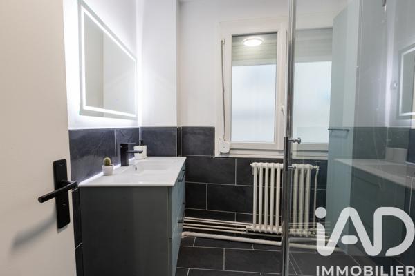 Location maison 7 pièces 195 m² Chauny