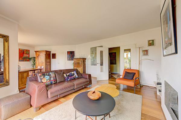 Appartement 5 pièces à vendre à Saint-Germain-en-Laye - Quartier Bergette - Debussy 845 000 € **  - Référence  17915