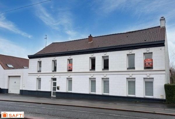 À vendre – Maison de caractère au fort potentiel – Escautpont /6 chambres /double garage+ dépendances