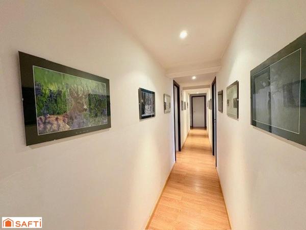 À vendre – Maison de caractère au fort potentiel – Escautpont /6 chambres /double garage+ dépendances