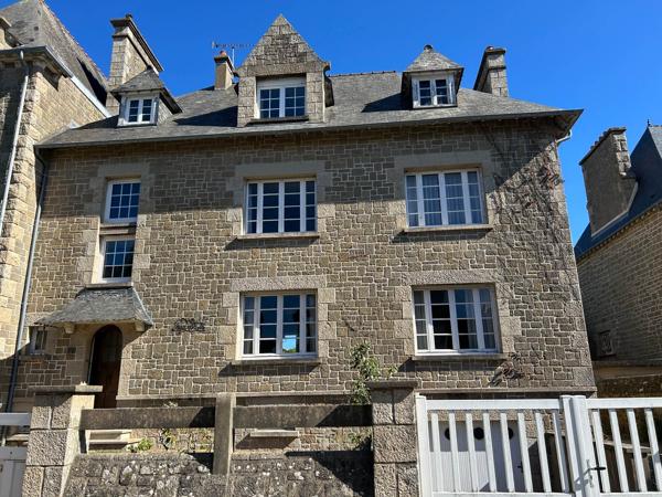 Maison dans le centre ville de Cancale avec vue mer
