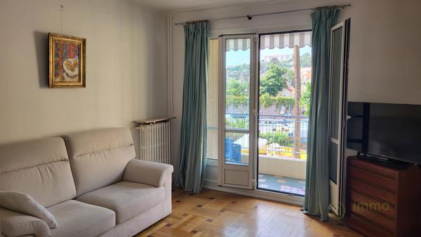 Appartement rénové à MENTON (06500)