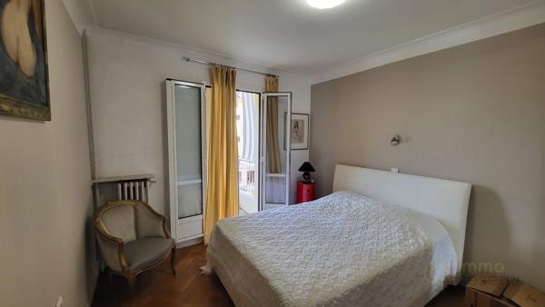 Appartement rénové à MENTON (06500)