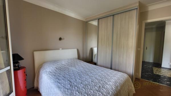 Appartement rénové à MENTON (06500)