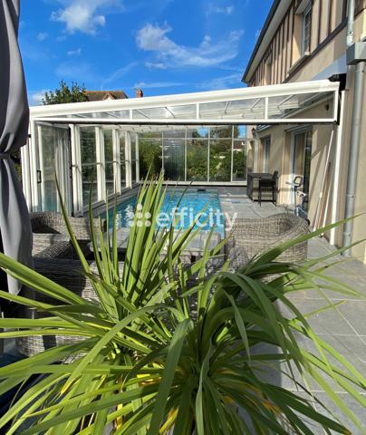 Maison 7 pièces - 227 m²