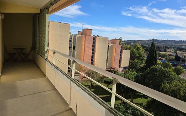Appartement à louer    5 pièces • 101,83 m2 Narbonne