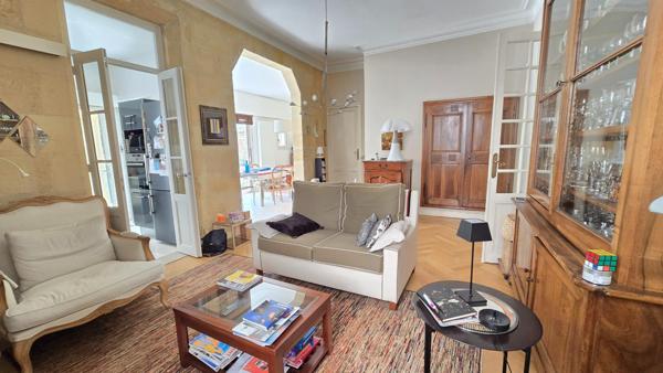 Échoppe double non mit. jardin, piscine et garage