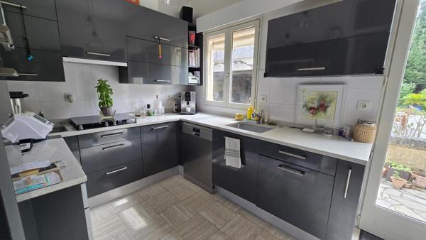 Échoppe double non mit. jardin, piscine et garage