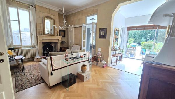 Échoppe double non mit. jardin, piscine et garage