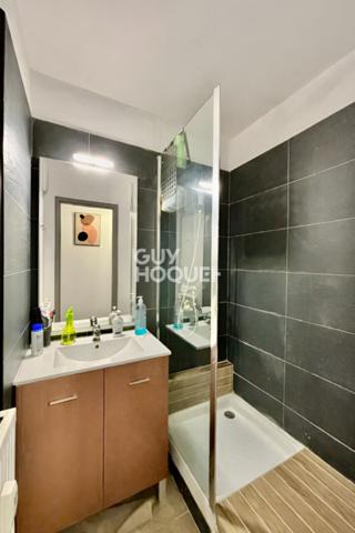 APPARTEMENT À VENDRE DE 5 PIÈCES DE 94,00 M²