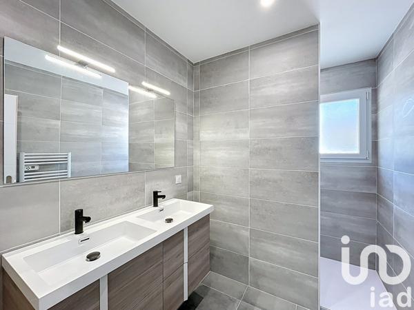 Maison à vendre 4 pièces 95 m² Pouzolles