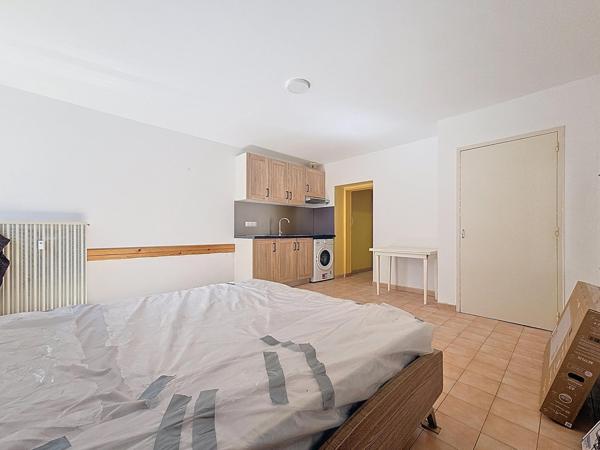 Studio clé en main à 50 mètres des thermes, idéal pour un investissement rentable au cœur de Lamalou-les-Bains.