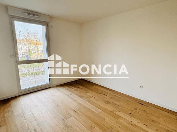 Location Appartement 3 pièces 64.72 m² - AVENUE DE BOLLAERT Lens 62300