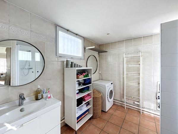 Maison 365 000 € Bordeaux 5 p 109 m² DPE E