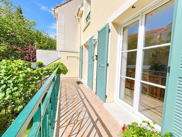 Maison avec double garage à Igny