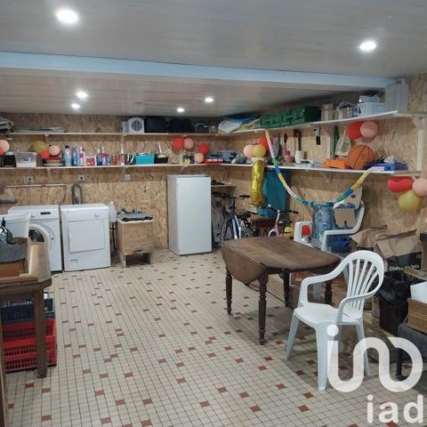 Maison 7 pièces de 122 m² à Saint-Martin-en-Bresse (71620)