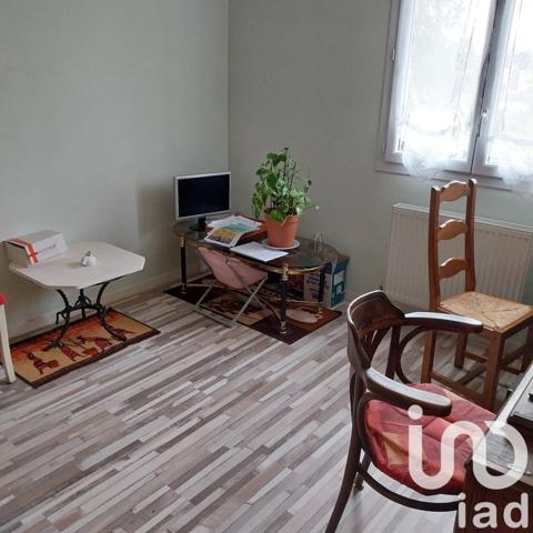 Maison 7 pièces de 122 m² à Saint-Martin-en-Bresse (71620)