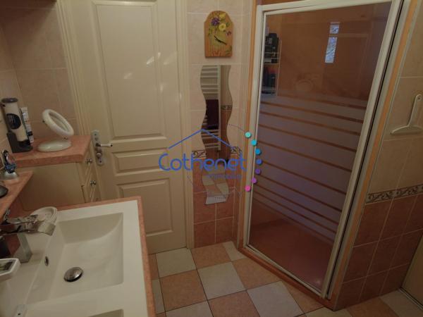 Maison avec 2 logements + grenier aménageable – Secteur Thizy-les-Bourgs