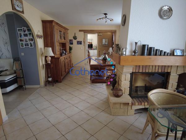Maison avec 2 logements + grenier aménageable – Secteur Thizy-les-Bourgs