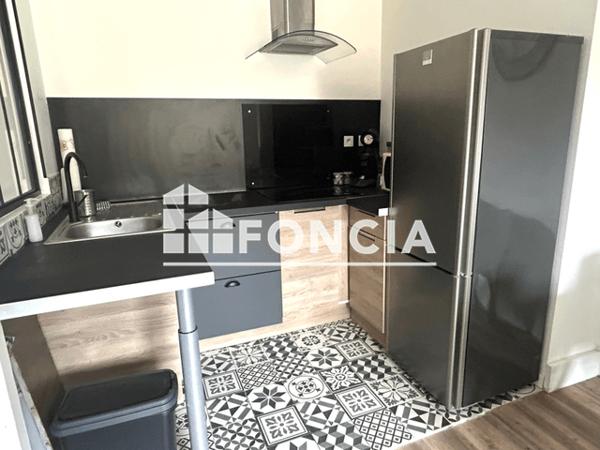 Location Appartement meublé 2 pièces 51 m² - 158 RUE DE LA BARRE Cahors 46000