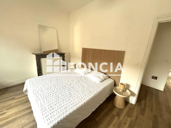 Location Appartement meublé 2 pièces 51 m² - 158 RUE DE LA BARRE Cahors 46000