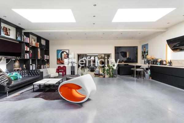 Loft
         6 pièces
        - 555 m² Bien prestige 1 299 000 € *