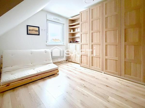 EN EXCLUSIVITE MAISON AVEC CHARMANTE VUE SUR LES CHATEAUX