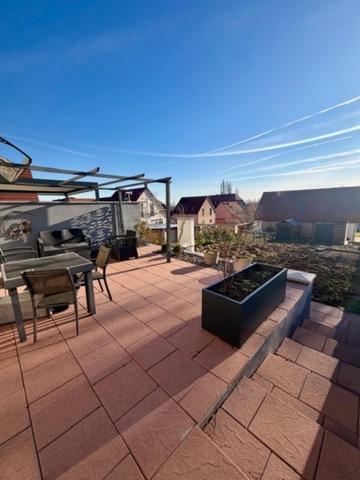 EN EXCLUSIVITE MAISON AVEC CHARMANTE VUE SUR LES CHATEAUX