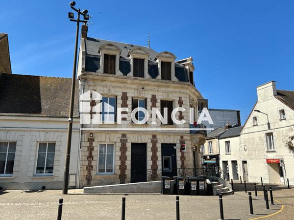 Location Appartement 3 pièces 63.86 m² - 7 PLACE DU MARCHE St Pierre Sur Dives 14170