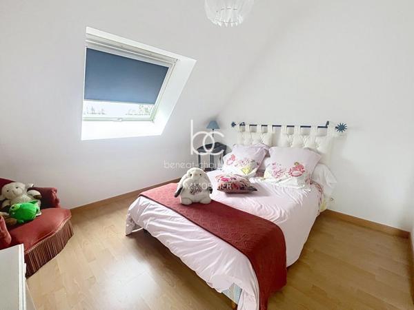 SAINT AVE Maison 7 pièces 173 m²