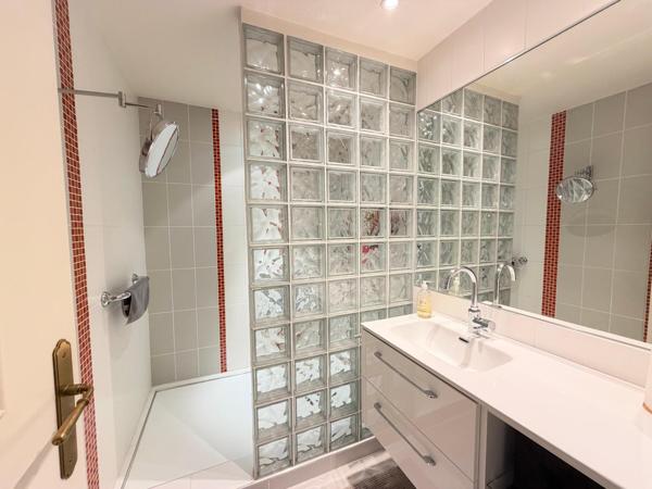 Appartement 120m2, 3 ch, Terrasse, Garage, Parking